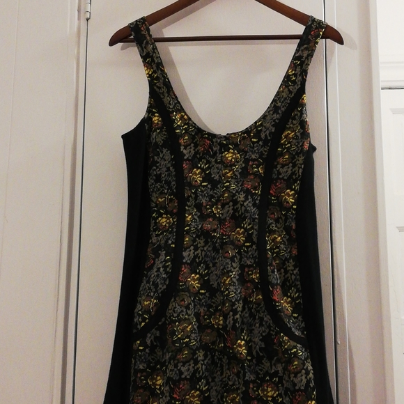 Khaki+yellow dress - Picture 5 of 7